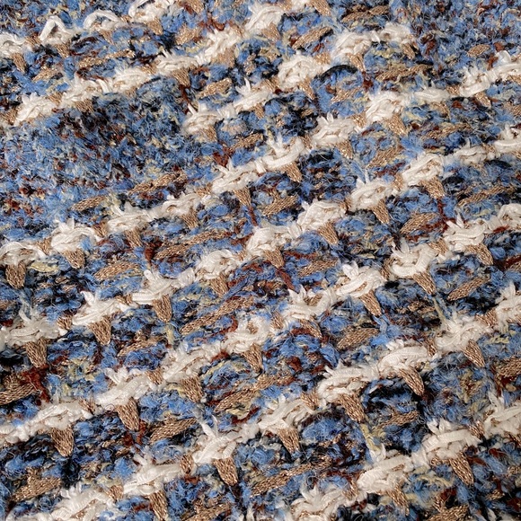 Knit mini skirt - Picture 3 of 3